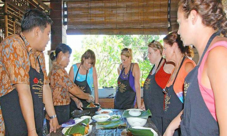 COOKING CLASS BALI | Learn An Authentic Balinese Dishes Experience